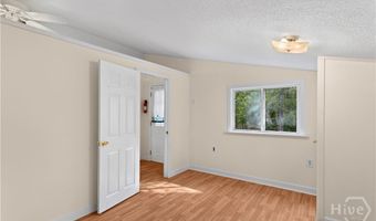 157 Ole Oak Rd, Allenhurst, GA 31301