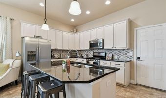 6934 OLD BENTON Dr, Apollo Beach, FL 33572