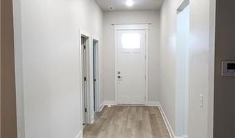 5301 SW Firethorn Ln, Bentonville, AR 72713
