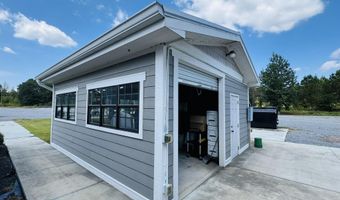 2180 Section Line Rd, Albertville, AL 35950