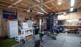 922 ARAPAHO St, Cheyenne, WY 82009