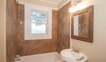 1302 S LIPSCOMB St, Amarillo, TX 79102