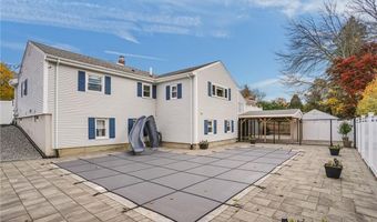 12 Dulles St, Cumberland, RI 02864