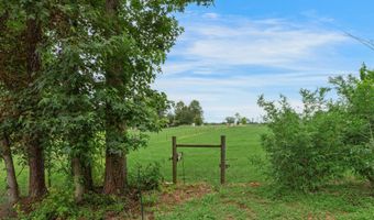 38 Hidden Hills Lake Rd, Arnaudville, LA 70512