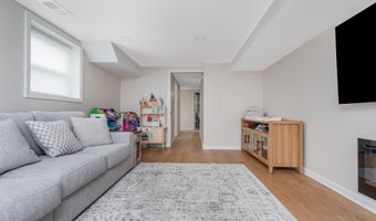 74 Kakely St, Albany, NY 12208