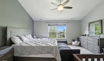 5756 Cherokee Ct, Bargersville, IN 46106