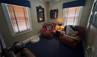 131 Hickory Ave, Bergenfield, NJ 07621