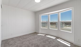700 Thornbird Dr, Fallon, NV 89406
