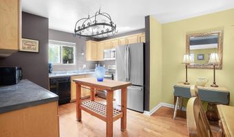 2536 White Oak Pl 1, Escondido, CA 92027