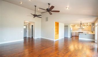 1904 Mayflower Rd, Bentonville, AR 72713