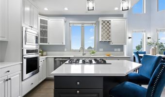 7092 Secrest Ct, Arvada, CO 80007