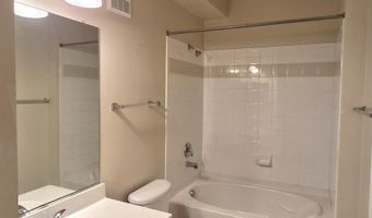 4862 EISENHOWER Ave 166, Alexandria, VA 22304