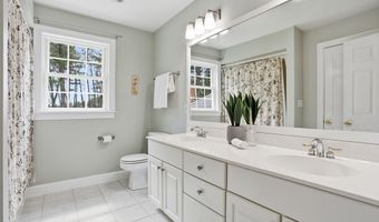 50 Golden Run Rd, Bolton, MA 01740