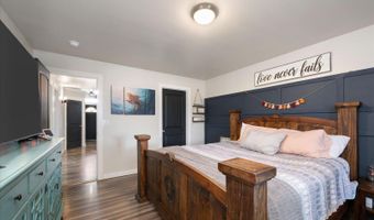 500 Paver Ct, Benton City, WA 99320