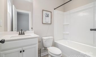 9444 Kings Parade Blvd, Charlotte, NC 28273