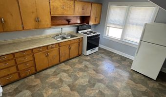 1604 W 15th St A, Anderson, IN 46016