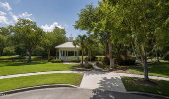 15 Park Row, Beaufort, SC 29907