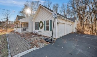 173 Coles Rd, Cromwell, CT 06416