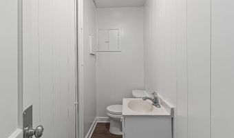 525 7th St, Altavista, VA 24517