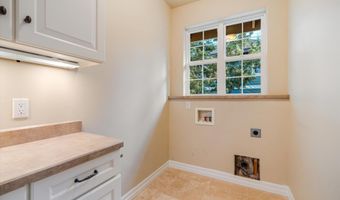 3269 NW Fairway Heights Dr, Bend, OR 97703