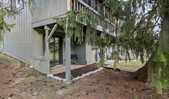 640 Blossom Dr, Avon, IN 46123