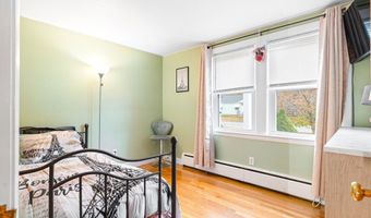 35 Woodbine St, Attleboro, MA 02703