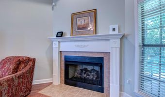 3816 Legacy Village Dr, Benton, AR 72015