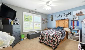 1807 McDermid Ave, Angola, IN 46703