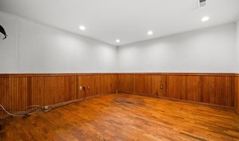 8721 WATERFORD Rd, Alexandria, VA 22308