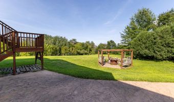 16978 Asbury, Asbury, IA 52002