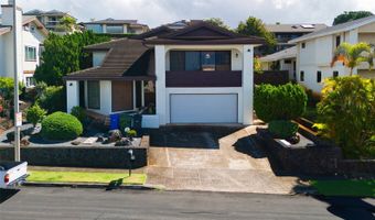 98-653 Papalealii St, Aiea, HI 96701