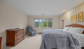68 Stony Rdg, Asheville, NC 28804