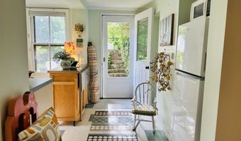137 Main St, Chester, CT 06412