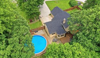 1954 Lakeview Dr, Avon, IN 46123
