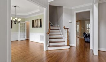 330 Chanticlair Dr, Apex, NC 27502