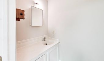 5023- C BACKLICK Rd 5023C, Annandale, VA 22003
