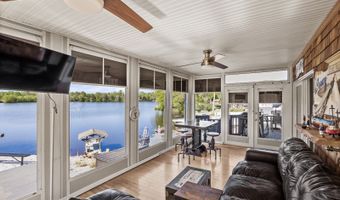 36 E Canal St, Alloway, NJ 08001