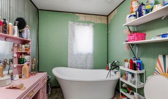 1302 Valley Ave, Ava, MO 65608