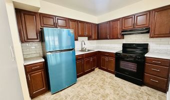34 E 32ND St C8, Bayonne, NJ 07002