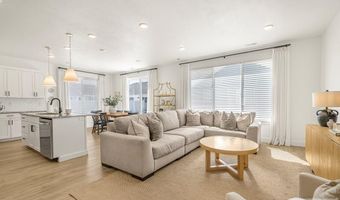 2896 N Curlew Dr, Ammon, ID 83401