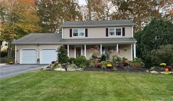 2212 Phenix Ave, Cranston, RI 02921
