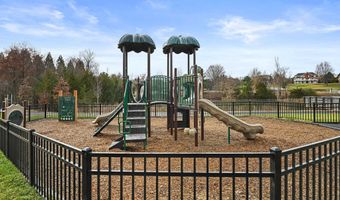 19872 YELLOW DAISY Ter, Ashburn, VA 20147