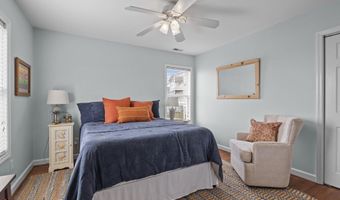 108 N Kinston Ave, Atlantic Beach, NC 28512