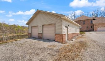 2697 N Bass Ln, Austin, IN 47102