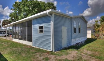 918 Laurel Cir, Barefoot Bay, FL 32976