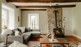 31 Upper Whitfield Rd, Accord, NY 12404