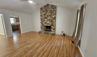 704 Midmar St, Aberdeen, NC 28315
