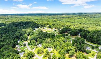 1031 Rolling Ridge Ln, Auburn, GA 30011