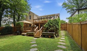 1116 N ROOSEVELT St N, Arlington, VA 22205