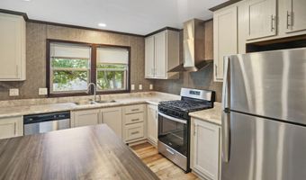 13601 387th Ave, Aberdeen, SD 57401